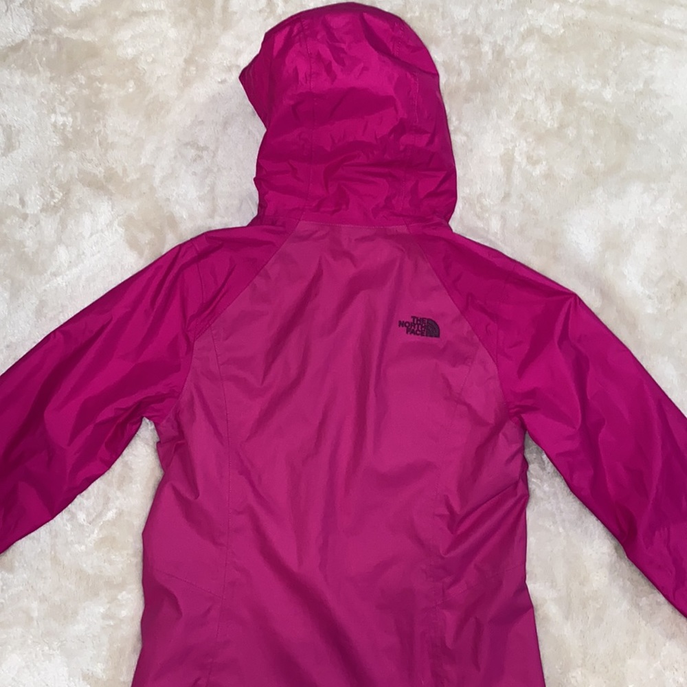 Pink North face windbreaker size small - Picture 7 of 9